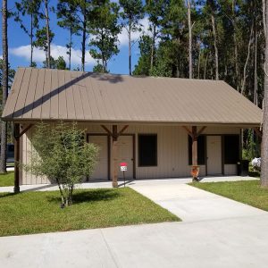 Bathrooms & Laundry Facility