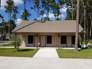 Bathrooms & Laundry Facility